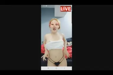 Live Show 190 Cewek Gendut Binal Squirt Lumer