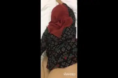 Skandal Asisten Kantor Berhijab Digarap Bos