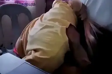 Tante Cari Hiburan Rekaman Rumah Kosong