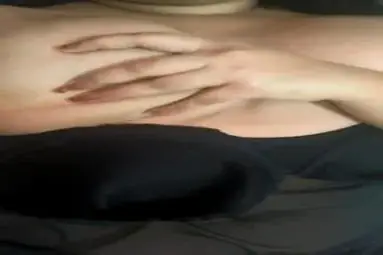 Tante Minta Di Emut Pentil Nya Bh Hitam Dari Line